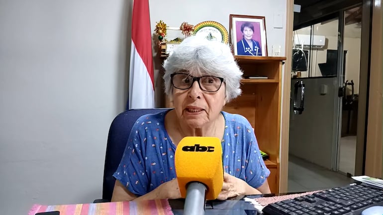 Corina Falcón critica a la gestión estatal apuntando a la corrupción y crisis de valores