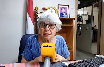 Corina Falcón cuestiona la gestión estatal y advierte sobre corrupción y pérdida de valores en la sociedad paraguaya.