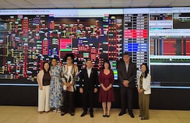 ANDE recibió a comitiva del Departamento de Energía de EE.UU. en el marco de agenda sobre innovación energética y tecnología nuclear.