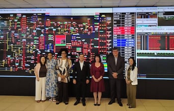 ANDE recibió a comitiva del Departamento de Energía de EE.UU. en el marco de agenda sobre innovación energética y tecnología nuclear.