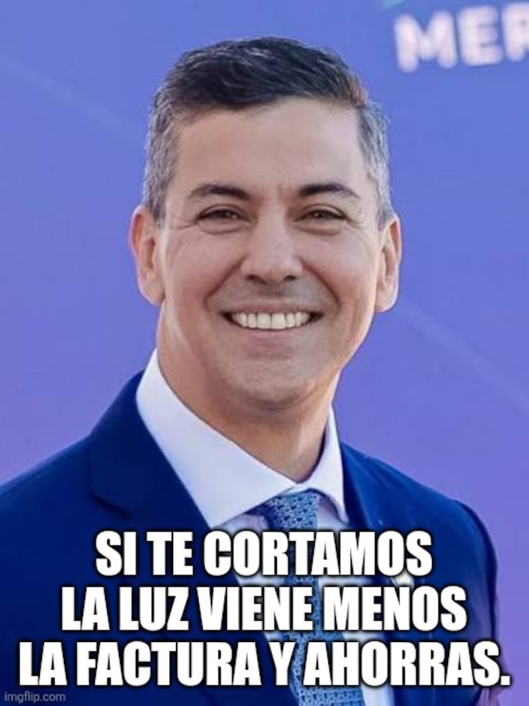 Meme de Santiago Peña durante corte de luz.