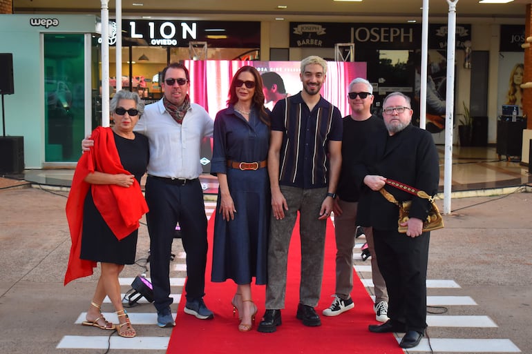 Película Narciso en Coronel Oviedo