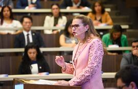 María Teresa Báran, ministra de Salud durante la presentación del Informe de Gestión.