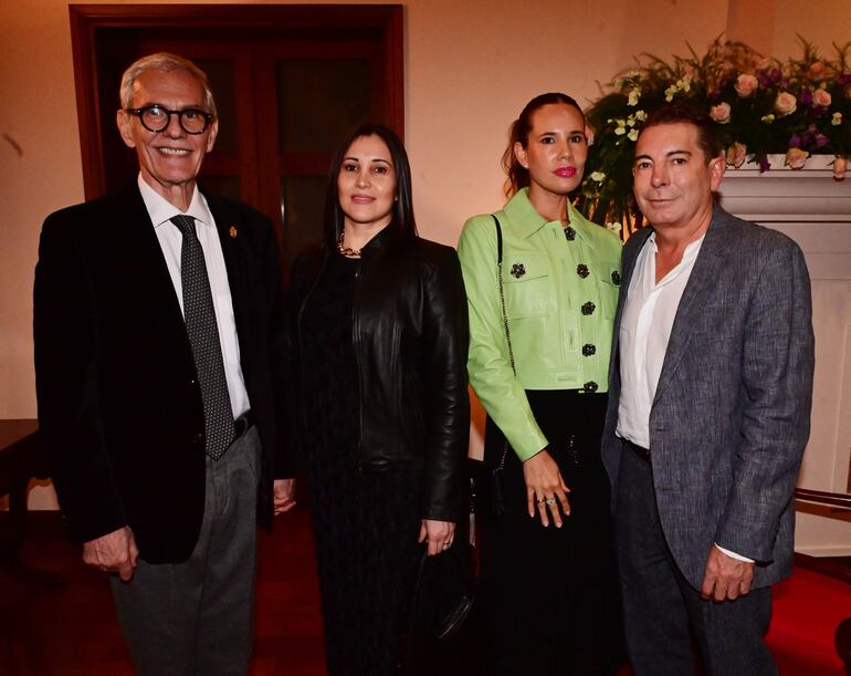 Daniel Nasta, Laura López, Stella Rojas y Jesús Serrano.