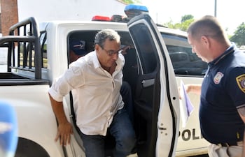 El exgobernador de Central Hugo Javier González llega a Tacumbú, para cumplir su condena de 10 años de cárcel. Fue en enero de 2025 y ahora un Tribunal de Apelación confirmó la sentencia.