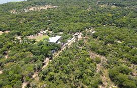 27 DE ENERO. Vista aérea de la casa de verano del Presidente de la República concluida en una de las serranías de San Ber.