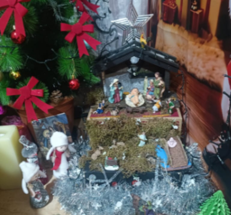 Pesebre es Lisi Jara Chamorro, paraguaya residente en España.