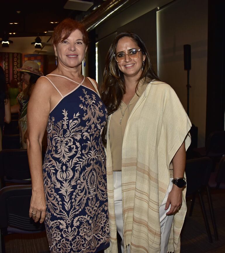 Rosa Ismachowiez y Natalia Filippini.
