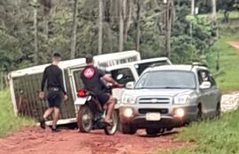 En Acahay reporta que los visitantes están teniendo inconvenientes para salir por el calamitoso estado de los caminos rurales.