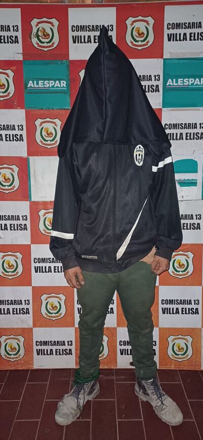 Este joven de 19 años fue aprehendido por un hecho de violencia familiar en Villa Elisa.