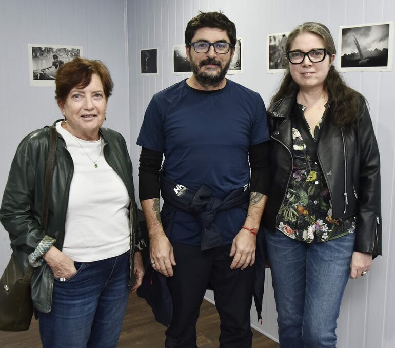 Franceny Keery, Walter Astrada y Karina Palleros.