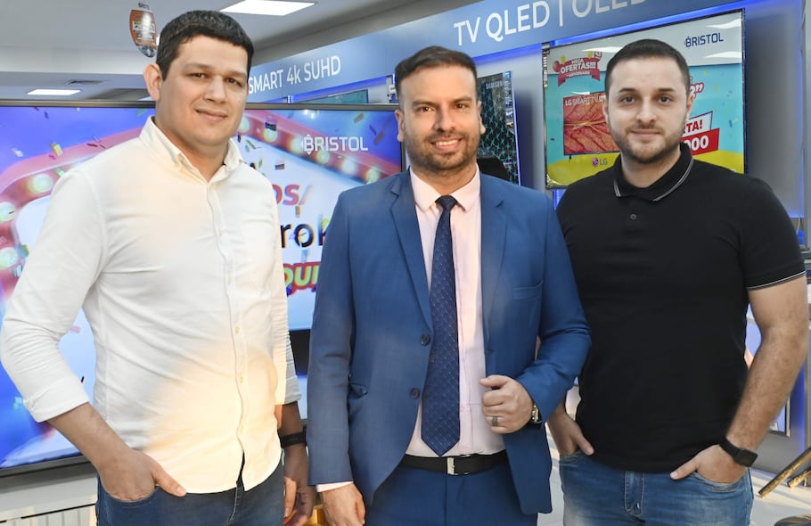 Isidro Llano, Marcelo Jara y Francisco González.