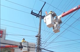 Para este año, la ANDE pretende instalar 50 nuevos alimentadores.