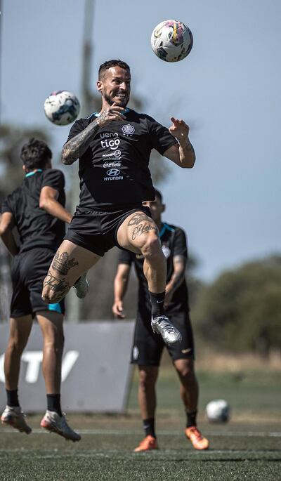 Tremendo salto de Darío Ismael Benedetto (17/05/1990), el atacante argentino del que la afición franjeada espera continuidad y goles.