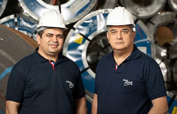 Víctor Hugo Segovia Etcheverry y Fabio Ullon Giménez, miembros del Directorio de Hierro Plus.