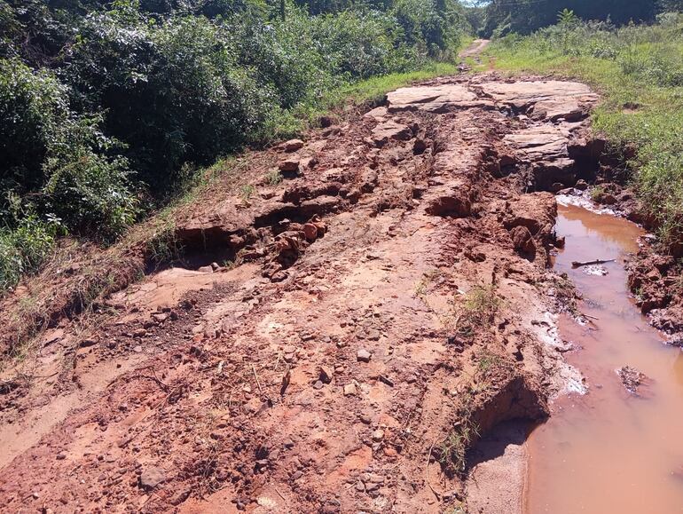 La situación del camino vecinal en la compañía Pacheco.