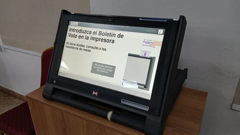 Tribunal Superior de Justicia Electoral TSJE elecciones municipales máquinas de votación