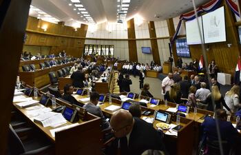 La Cámara de Diputados postergó la mayoría de los puntos que incluyó en el orden del día.