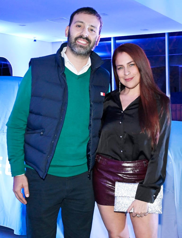 Lanzamiento de la nueva GEELY EX5 EM-i