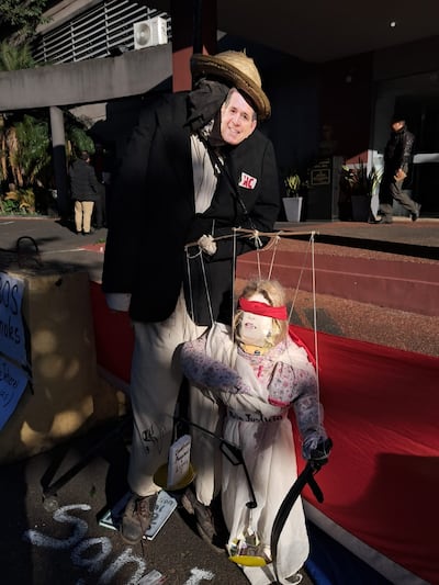 Judas Kai de Horacio Cartes frente a la Fiscalía General del Estado.