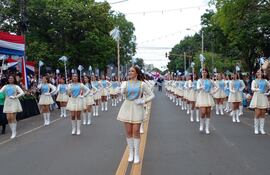 Las instituciones educativas lucieron sus mejores galas para el desfile en homenaje a la ciudad de Santaní