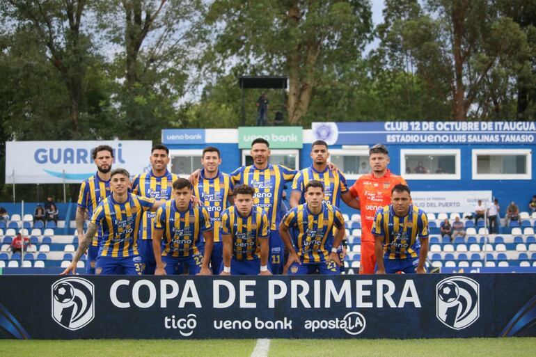 El equipo de Sportivo Luqueño que viene de vencer a Sportivo Trinidense por la fecha 17 del Torneo Clausura 2025.