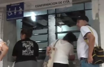 Pacientes de cardiología quedaron sin atención porque el profesional está de vacaciones.