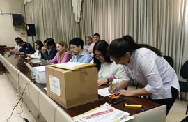 El MOPC abrió ayer las propuestas económicas (sobre 2) del llamado para la construcción de una Planta de Tratamiento de Aguas Residuales (PTAR) de Ciudad del Este.