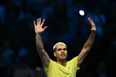 El español Carlos Alcaraz, de 22 años, derrotó en dos mangas al australiano Alex de Miñaur.