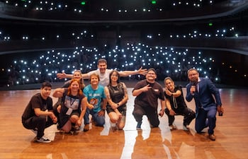 Fotos para nota sobre especial de stand up "Madre, patria y comedia"
