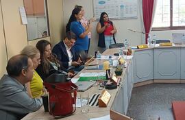 Concejales colorados del equipo de Guido González dejaron sin quorum sesión en la que debía jurar Blanca Ojeda.