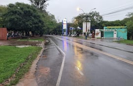 Fuertes vientos e intensa lluvias deja sin energías eléctricas a San Juan Bautista.