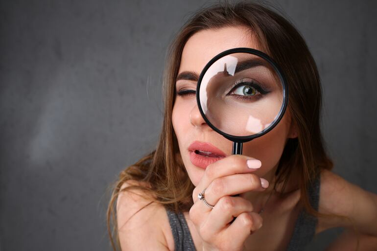 Concepto de pareja controladora.