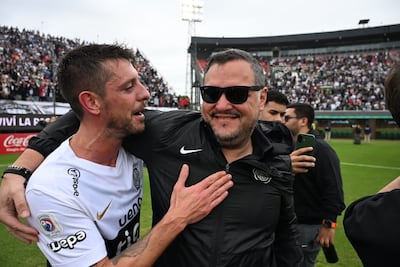 Alejandro Silva y Rodrigo "Coto" Nogués en la celebración del título del torneo Apertura 2026, Olimpia.