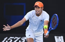 El norteamericano Learner Tien (25) se impuso al ruso Daniil Medvedev (11) por 6/4, 6/0, 6/3; y se convirtió a sus 20 años en el jugador más joven en avanzar a cuartos de final desde el australiano Nick Kyrgios en 2015.