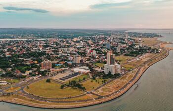 Encarnación a 410 años de su fundación. Vista aérea de la ciudad.