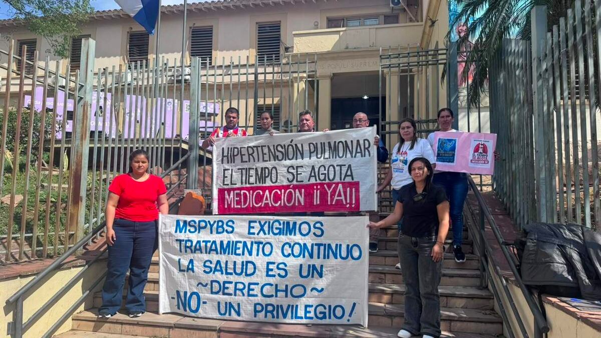 Salud convoca a médicos para desprecarización: cronograma y requisitos