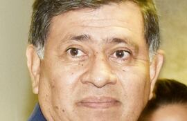 El imputado Armando Gómez (PLRA), ahora exintendente de Lambaré, se salvó de una inminente destitución en Diputados.