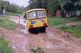La calle doctor Rodríguez González, límite entre las ciudades de Luque y Limpio.