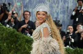 La cantante Beyoncé al llegar a la Met Gala, el lunes en Nueva York.