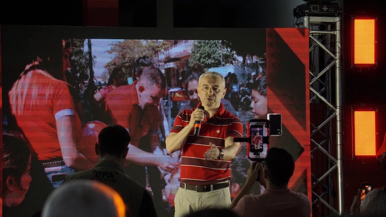 Dani Centurión en campaña política (Foto de archivo.)