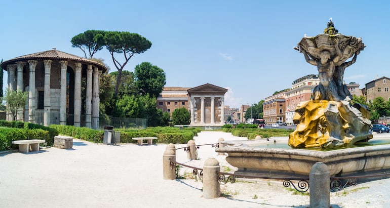 Templo circular de Vesta, Roma, Italia.