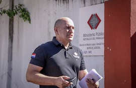 Lorenzo Lezcano, agente fiscal.