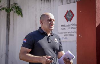 Lorenzo Lezcano, agente fiscal.