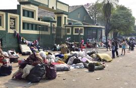 Este es el panorama que desean volver a evitar los vecinos del barrio Dr. Francia, con la reapertura del Indi en Asunción.