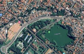 El predio se encuentra en la convergencia entre la Costanera Sur y la avenida Tacumbú.