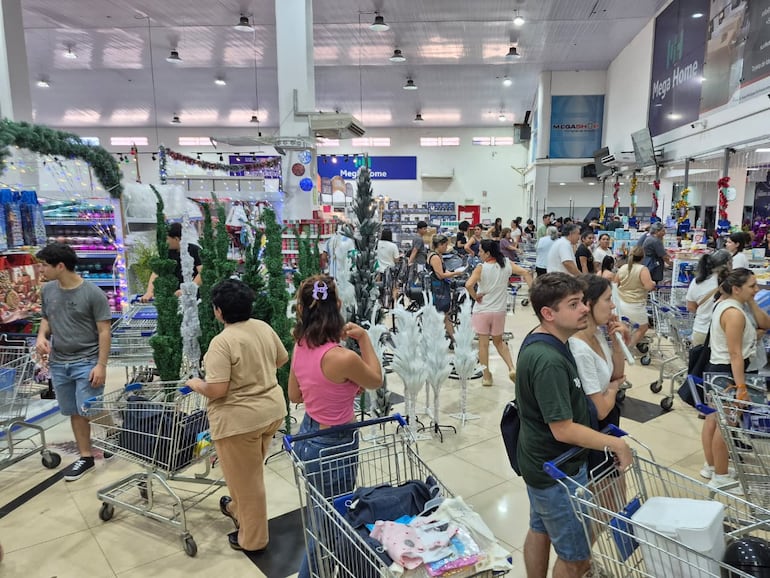 Comerciantes auguran mejora en ventas para este fin de año en Encarnación