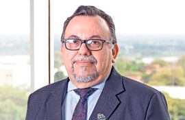 Lic. Eladio González, gerente administrativo
de Coomecipar.