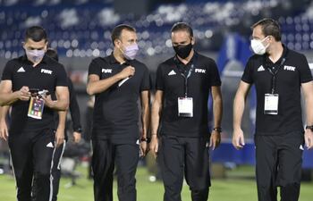 Patricio Loustau Árbitro Paraguay-Brasil