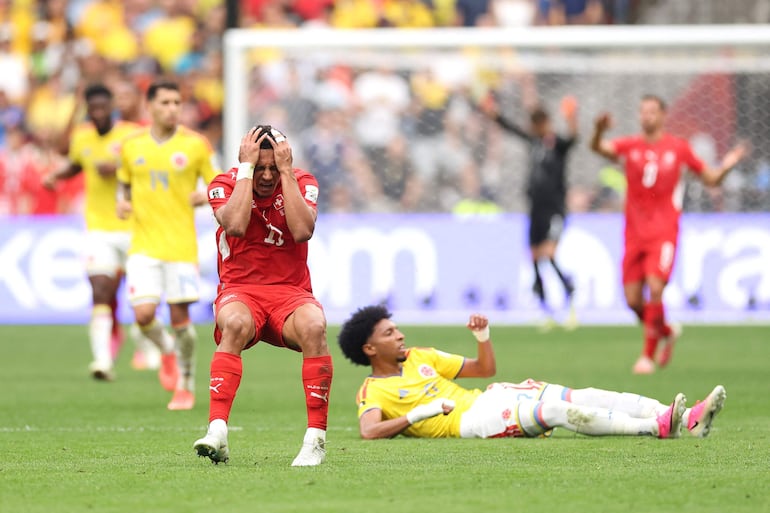 Dan Ndoye de Suiza reacciona durante el partido de octavos de final de la Copa Mundial de la FIFA 2026 entre Suiza y Colombia en el BC Place de Vancouver, en Vancouver, Columbia Británica, Canadá.